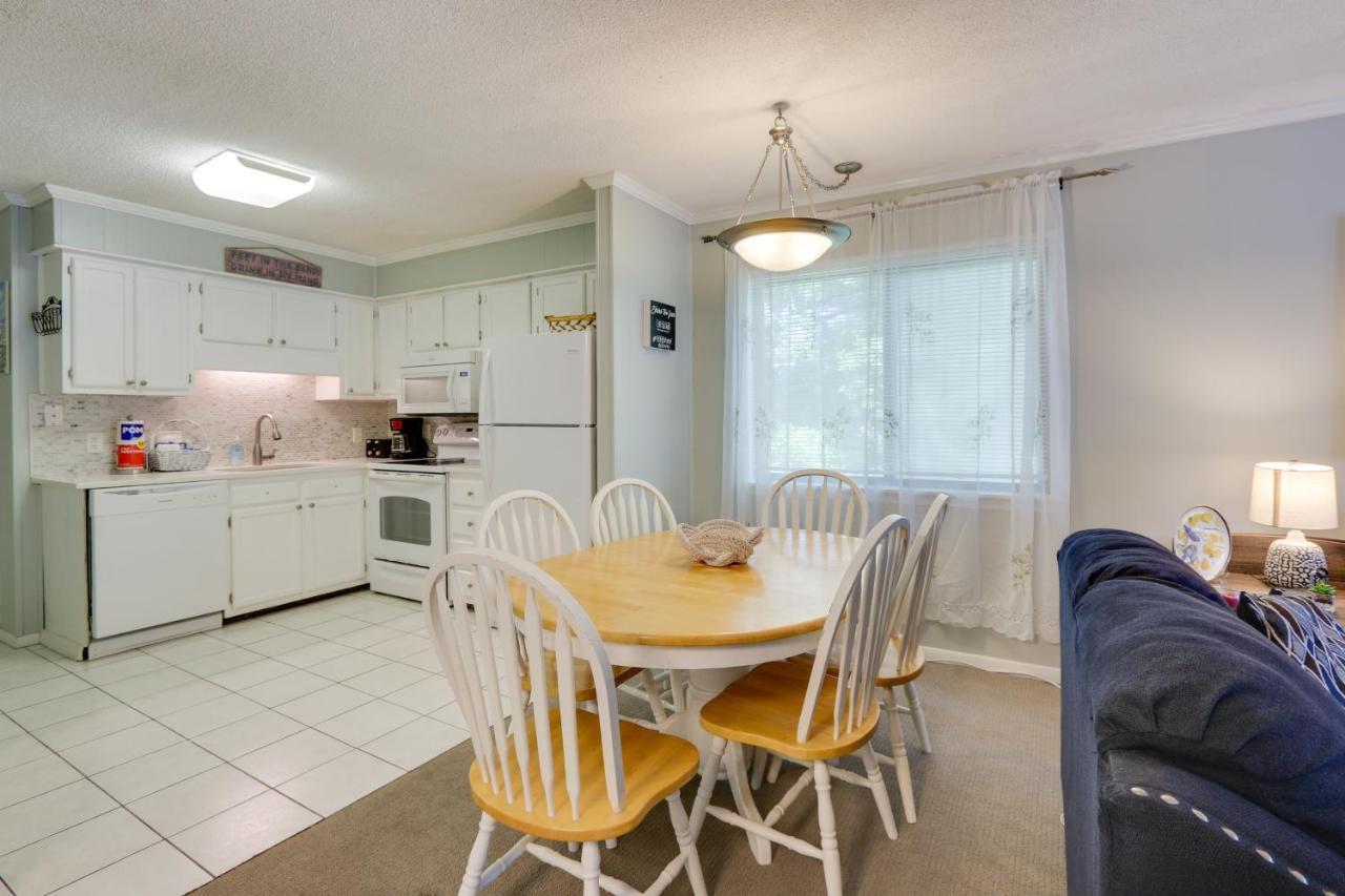 Hilton Head Island Condo - Walk To Pool And Beach! Exterior photo